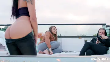 Abella Danger, Autumn Falls, Carter Cruise & Emily Willis - We Live Together photo 14