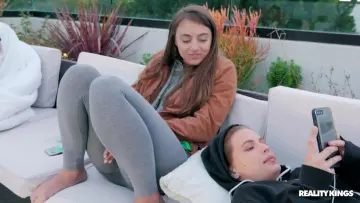 Abella Danger, Autumn Falls, Carter Cruise & Emily Willis - We Live Together photo 5