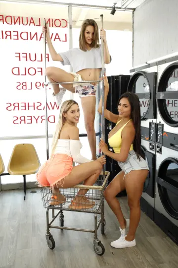 Abella Danger, Autumn Falls & Kimmy Granger - We Live Together photo 21