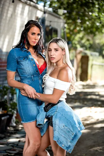 Abella Danger, Kristen Scott & Reagan Foxx - Digital Playground photo 7