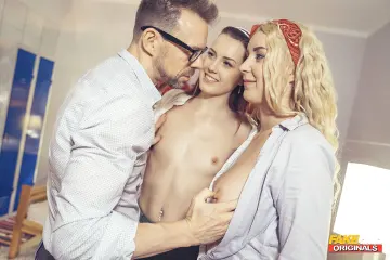 Amaris, Charlie Red & Erik Everhard - FakeHub photo 11