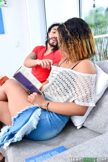 Ana Figueroa & Mario Leon - Oye Loca photo 8