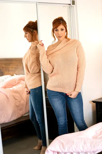 Ana Foxxx photos