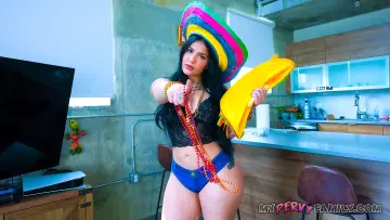 Anais Amore & Zeus - My Pervy Family photo 2