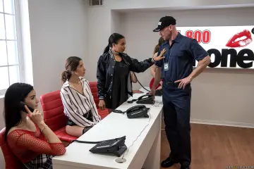 Anya Ivy & Johnny Sins - Brazzers photo 15