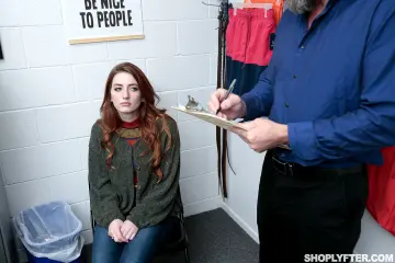 Aria Carson & Jack Vegas - Shoplyfter photo 19