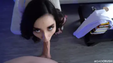 Aria Lee photos