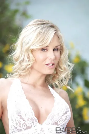 Babesnetwork Model - Babes photo 4