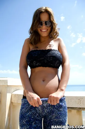 Black Angelika - Big Tits, Round Asses photo 10