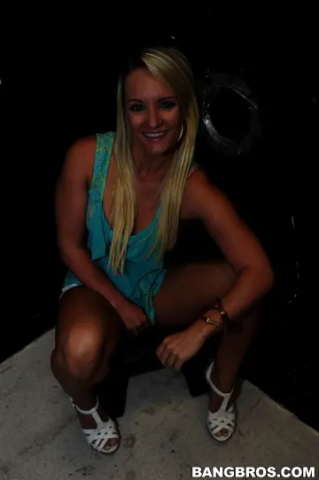 Cali Carter - Slutty White Girls photo 15