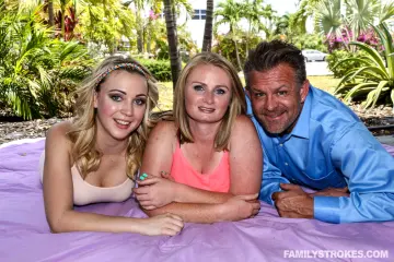 Cali Sparks - Family Strokes photo 18