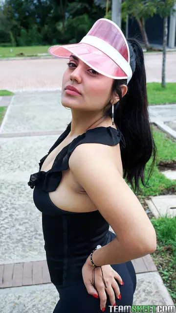 Camila Valdovino & Mario Leon - Oye Loca photo 22