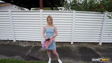 Candy Lane & Mazee the Goat - Bang Bus photo 12