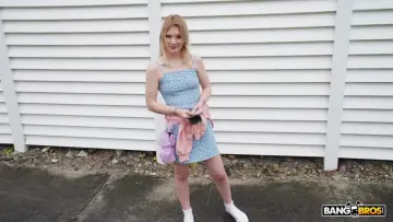 Candy Lane & Mazee the Goat - Bang Bus photo 15