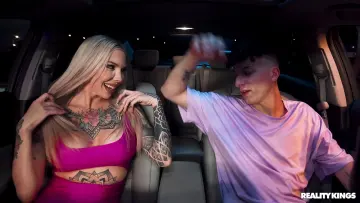 Cassidy Luxe, Ari Alectra, James Angel & Ethan Seeks - Reality Kings photo 10