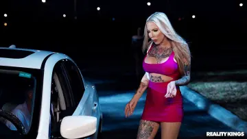 Cassidy Luxe, Ari Alectra, James Angel & Ethan Seeks - Reality Kings photo 4