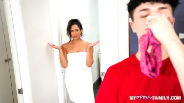 Chloe Amour & Ethan Seeks - My Pervy Family photo 5