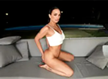 Claudia Bavel & Potro De Bilbao - BangBros photo 7
