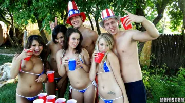 Courtney Page, Kaci Starr, Teagan Summers & Annie Lee - Mofos photo 5