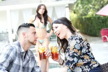 Dana Dearmond & Seth Gamble - SweetSinner photo 3
