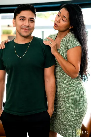 Dana Vespoli & Max Fills - MILFED photo 18