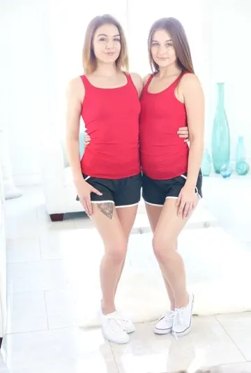 Danni Rivers, Dustin Daring & Rosalyn Sphinx - StepSiblings photo 2