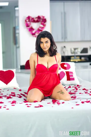 Donnie Rock & Roxie Sinner - Titty Attack photo 14