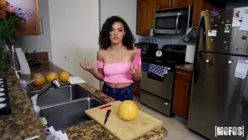 Ella Cruz - I Know That Girl photo 11