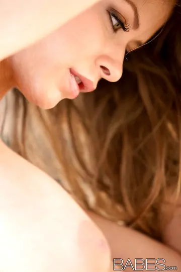 Emily Addison - Babes photo 9