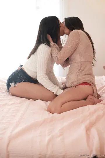 Emily Willis & Georgia Jones - SweetHeartVideo photo 16