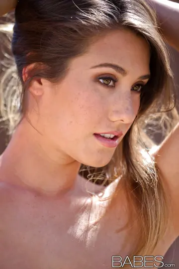 Eva Lovia - Babes photo 4