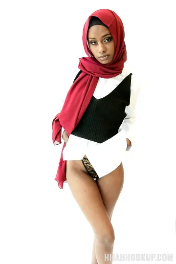 Fae Love & Axel Haze - Hijab Hookup photo 8