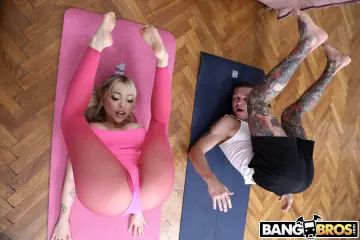 Gatita Veve & Max Dior - Bangbros Clips photo 7