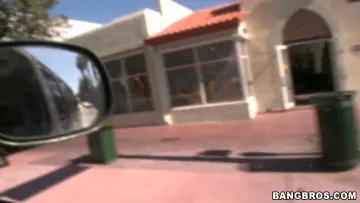 Gigi Larios - Bang Bus photo 16