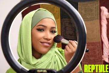 Gizelle Genevieve & Arin Jones - Hijab Hookup photo 3