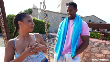 Hiba Hakimi & Jesus Reyes - Reality Kings photo 19