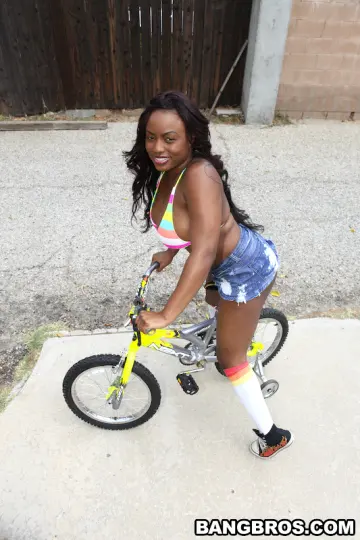Jada Fire - Brown Bunnies photo 12