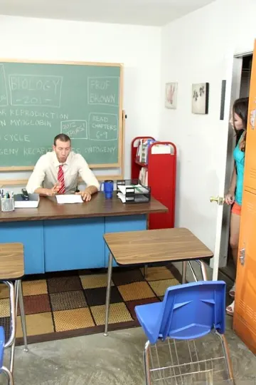 Jordan Ash & Veronica Radke - RealityJunkies photo 13