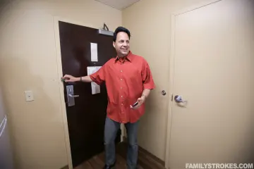 Judy Jolie & Eric John - Family Strokes photo 4