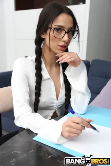 Kama Oxi & Max Dior - Bang POV photo 9