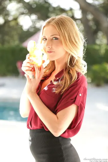 Karla Kush & Steven St Croix photos