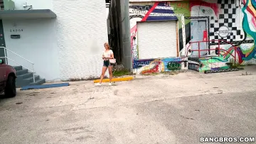Kendall Kross - Bang Bus photo 20