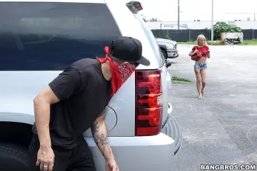 Kenzie Reeves photos
