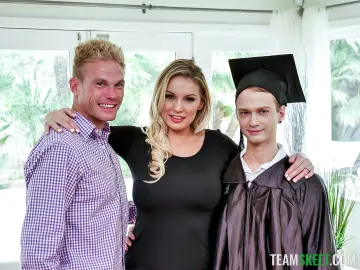 Kenzie Taylor, Matthew Bailey & Roscoe Valley photos