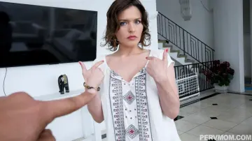 Krissy Lynn - PervMom photo 18