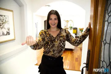 Lasirena - PropertySex photo 11