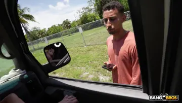 Lauren Phillips, Pumbah Thrills, Blake Rivers & Charlie Cummins - Bang Bus photo 23