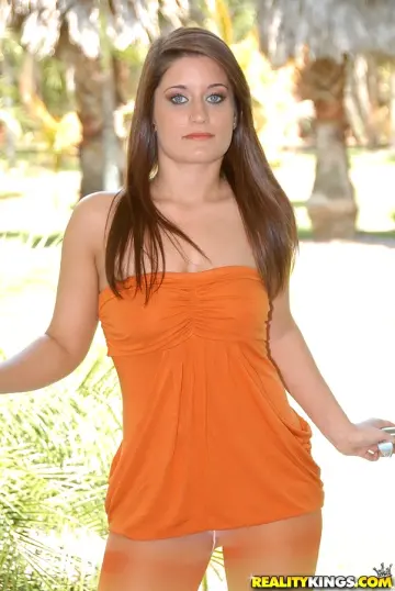 Layla - Cum Fiesta photo 5