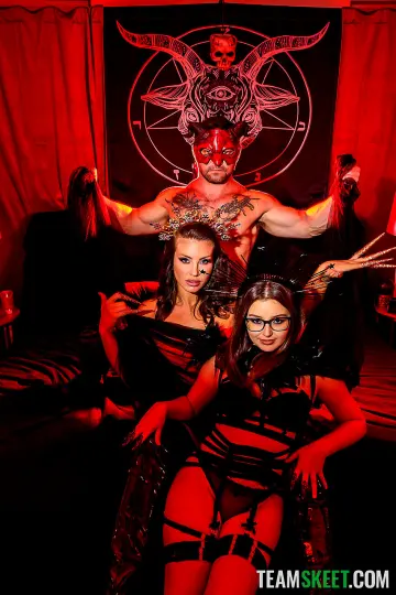 Leana Lovings, Mandy Waters, Joshua Lewis & Sergeant Miles - TeamSkeet photo 8