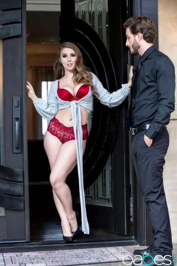 Lena Paul - Babes photo 2